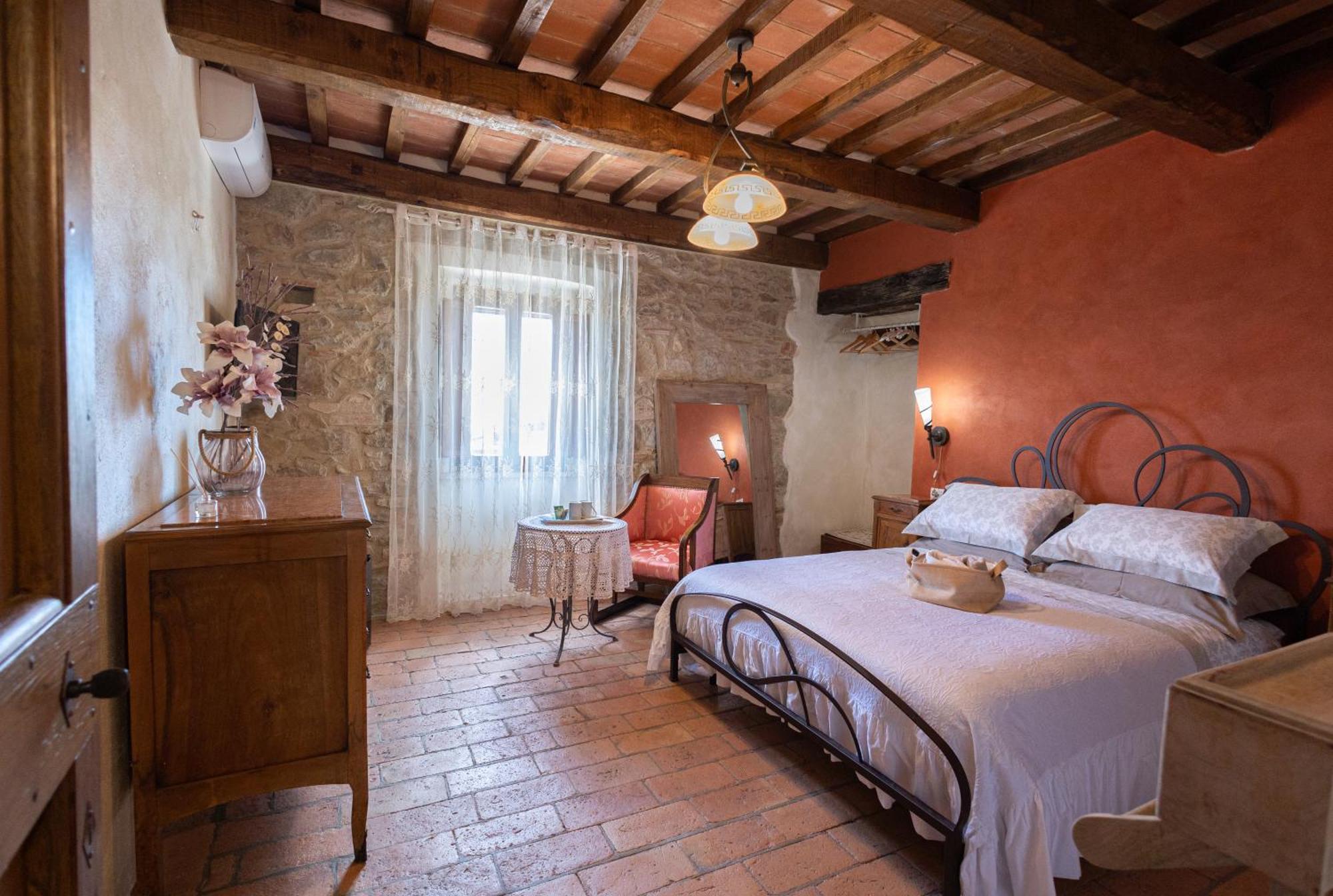 Di Colle In Colle - Agriturismo Пассиньяно-суль-Тразимено Экстерьер фото