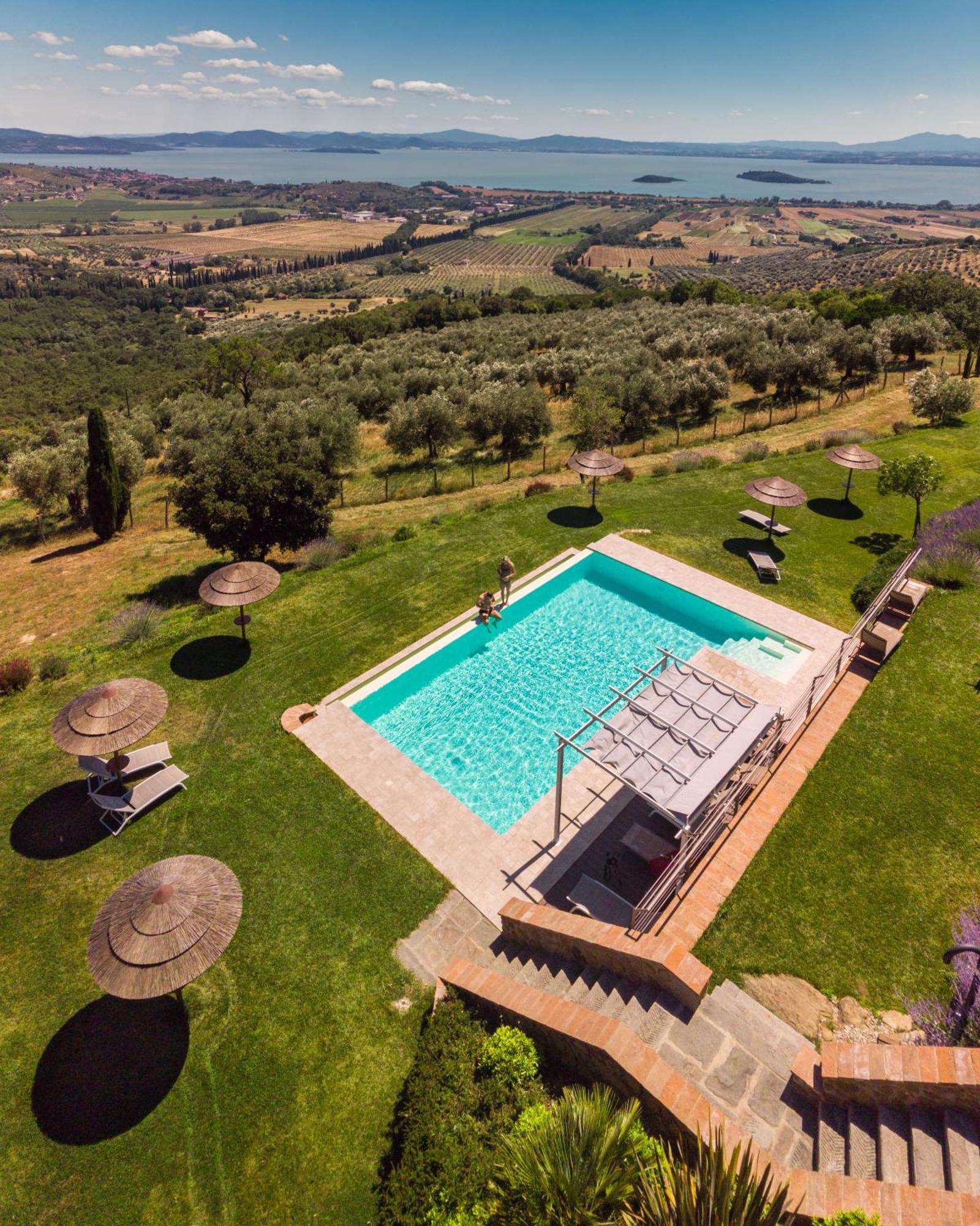 Di Colle In Colle - Agriturismo Пассиньяно-суль-Тразимено Экстерьер фото